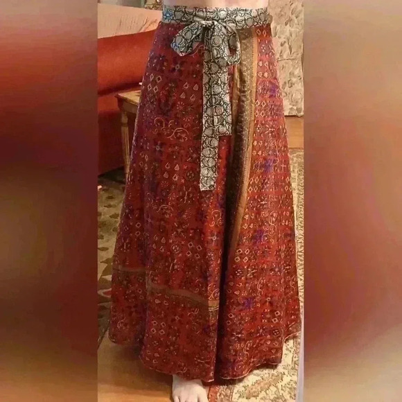 Reversible SILK OSFA Wrap Skirt - Picture 1 of 15